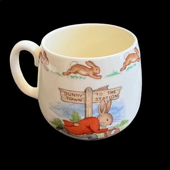 Precious Little Royal Doulton Bunnykins Feeding Set for Baby. - Picture 4 of 6